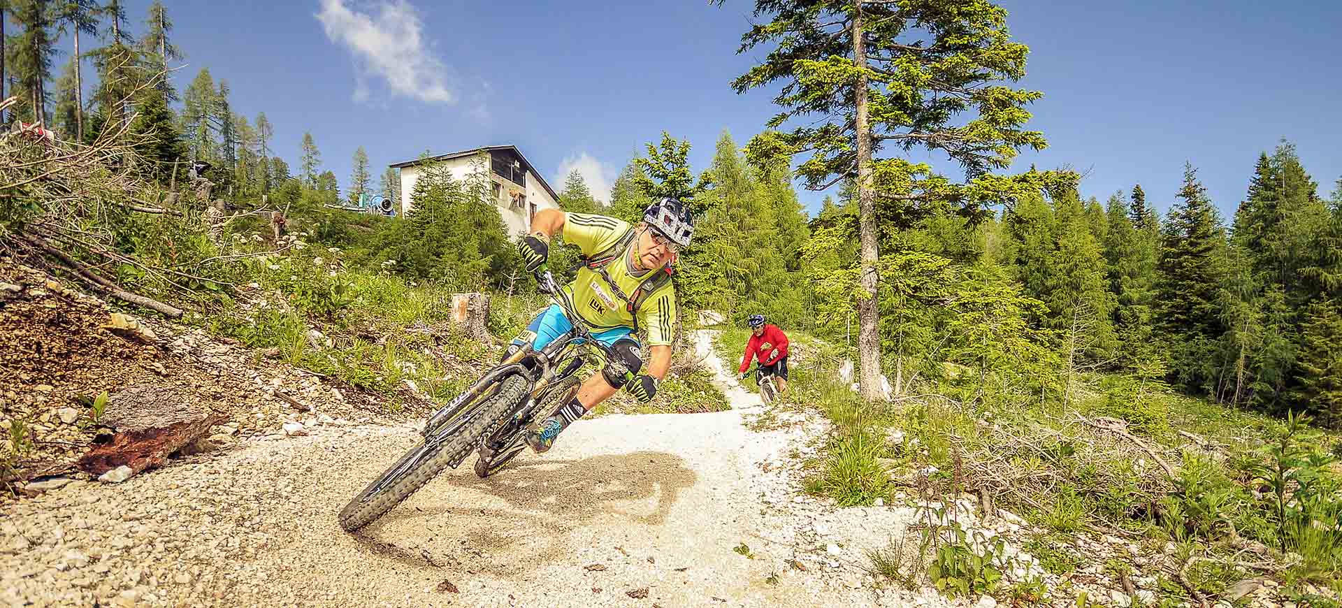 home_biker_slider_bg3